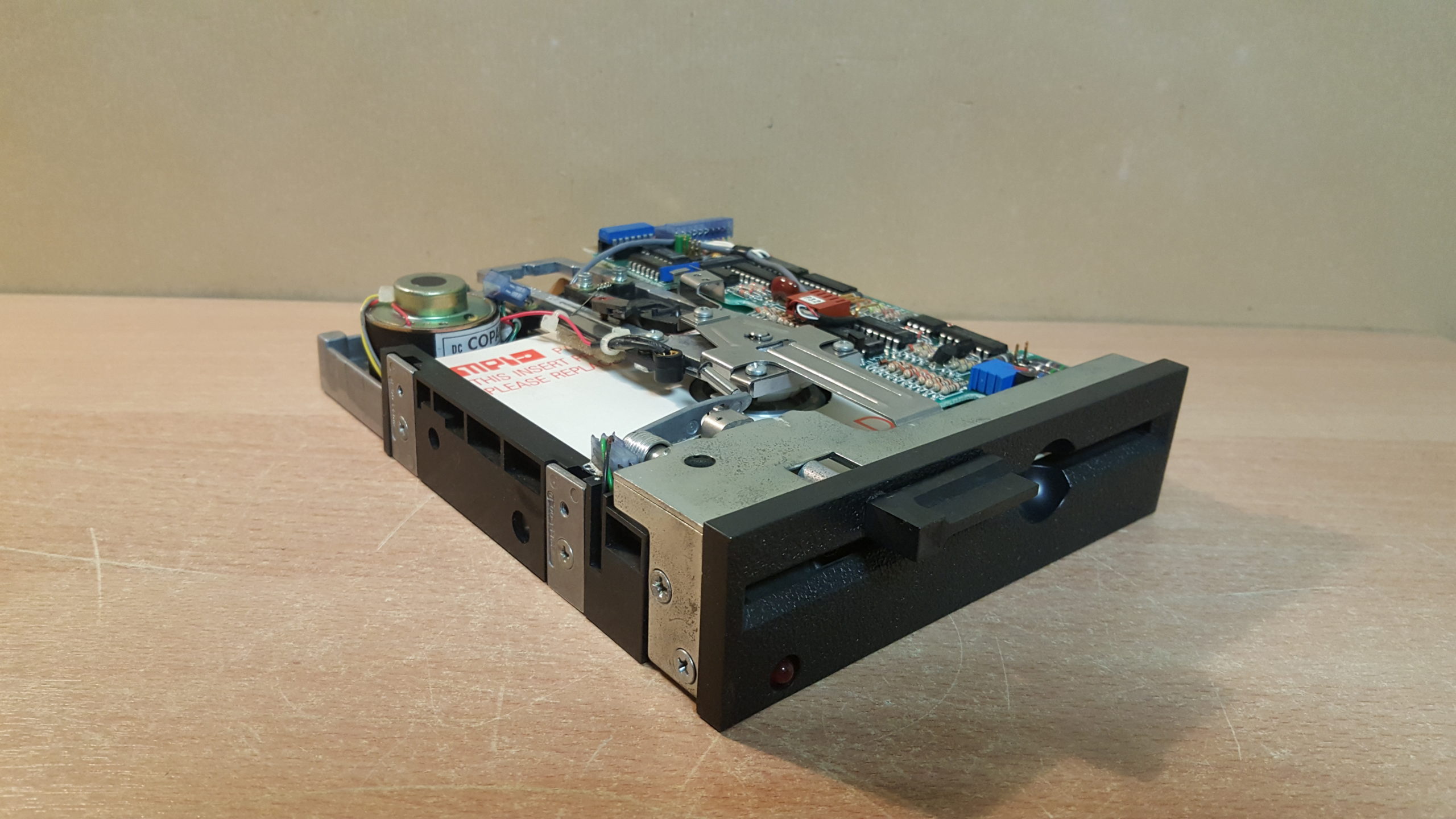 NEC FD1231H 134-506791-305-4 1.44 Floppy Drive From HP Computer Date 2002.10 ! 